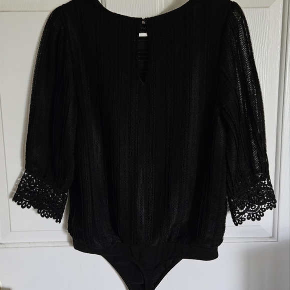 EXPRESS TOP - Picture 2 of 2